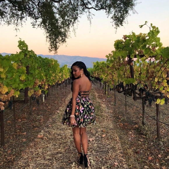 L'ATISTE Floral Embroidered Romper Dress - Picture 11 of 12